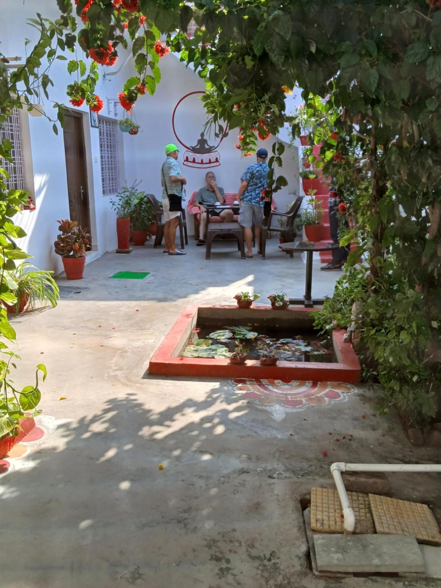 The Highvill Home Stay Khajuraho Luaran gambar